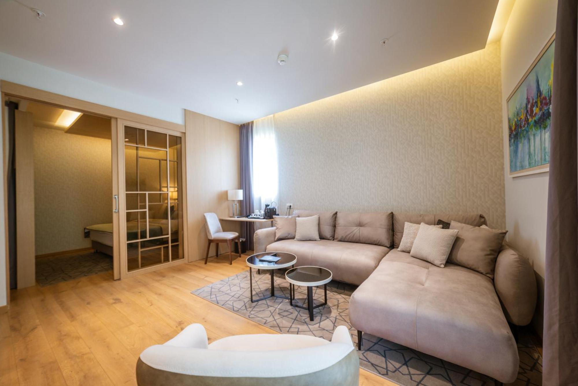 Imperial Conference & Hotel 5*